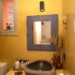 Signature Santorini 2 Bedroom Private Jetted Pool & Beautiful Вилла Ия