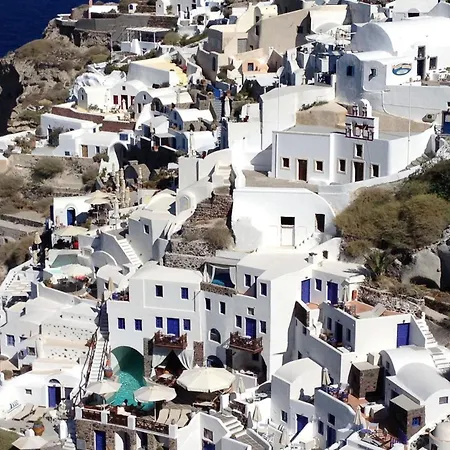 Signature Pfv Finikia Santorini